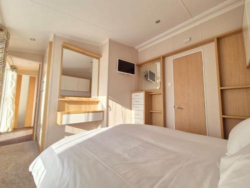 Isle of Thanet House | Birchington Vale Robertsbridge