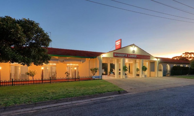 Narrandera Hotel | Bishops Lodge Narrandera