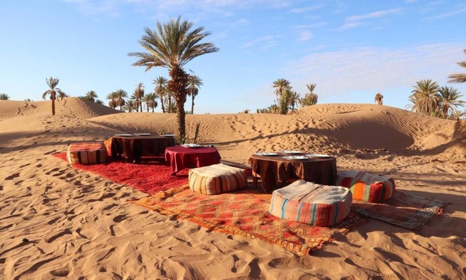 M'Hamid El Ghizlane Hotel | Bivouac joudour sahara