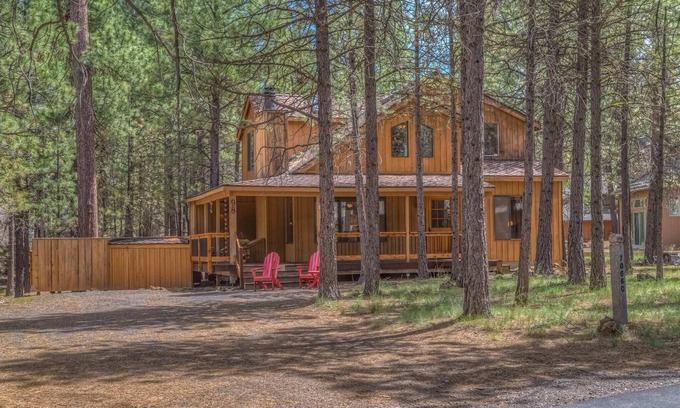 Black Butte Ranch House | Black Butte Ranch South Meadow 098