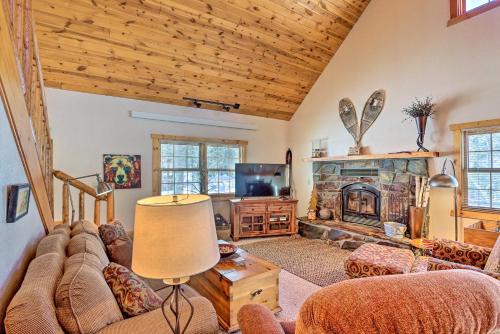 Lead House | Black Hills Cabin about 2 Mi to Terry Peak!
