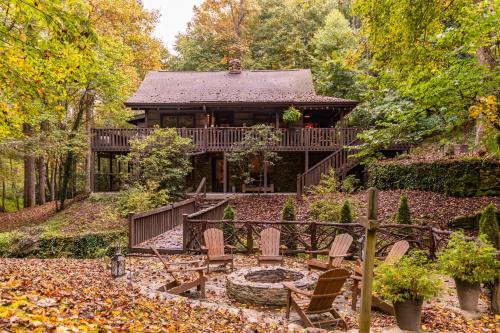 Apple Ridge House | Blackberry Creek Cabin