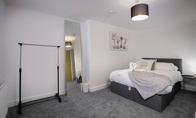 South Shore House | Blackpool Abode - Shaw Heights