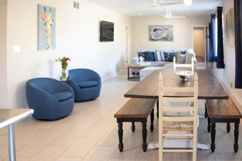 Old Town Apartment | Blaizy Dayz