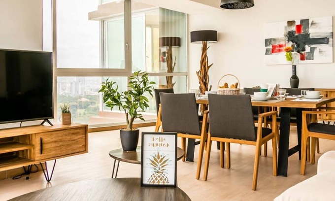 Tumba Vieja House | Blissful Apartment Ocean View | PH Boutique Quartier del Mar