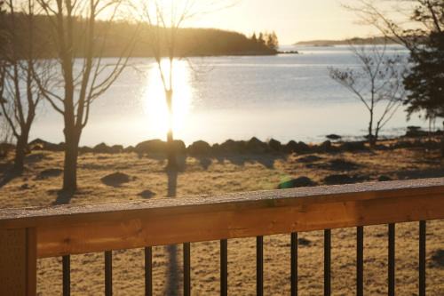 Port Mouton House | Blissful Oceanfront Cottage in Port Mouton