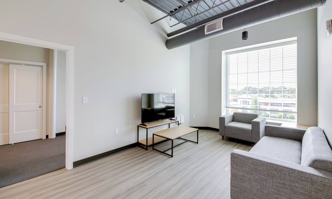 Bloomington Apartment | Bloomington Getaway < 1 Mi to IU Campus!