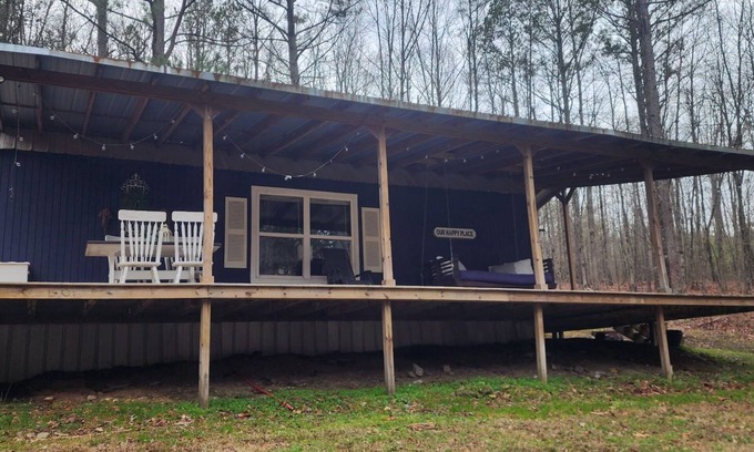 Jones Mills Cabin | Blue Creek Farms - Cozy private cabin with beautiful creek access!