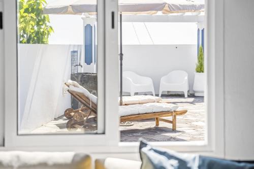 Ponta do Sol House | Blue House - By WehostMadeira