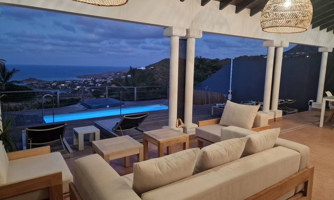 Barriere des Quatres Vents Villa | BLUE LINE C OPEN OCEAN VIEW FACING ILET TORTUE WELL VENTILATED