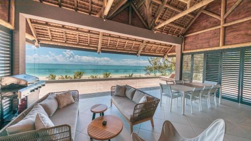 Pointe D'esny Apartment | Blue Nest by Horizon Holidays