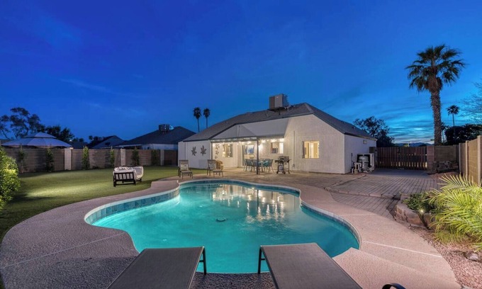 Tempe House | Blue Oasis with Private Heated Pool at NO COST