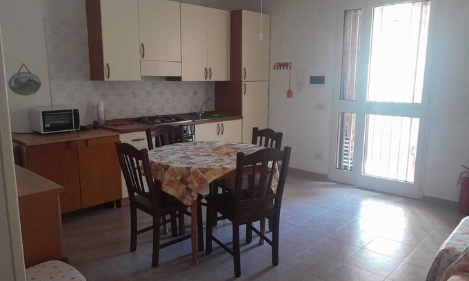 Specchiarica Apartment | BLUE SEA COTTAGE 200 METERS FROM THE BEACH SUITABLE FOR FAMILY