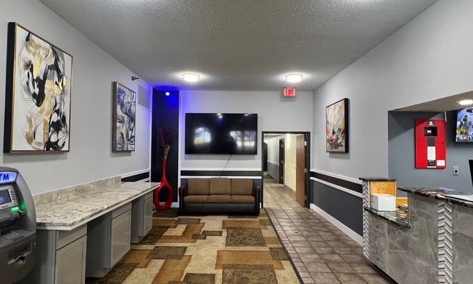 Eagan Hotel | Blue Way Inn and Suites Eagan - Standard 2 Queen Bed Non Smoking