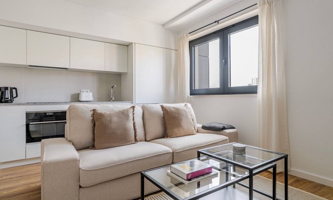 Casal da Ladeira Apartment | Blueground | Alvalade, view, nr Campo Pequeno