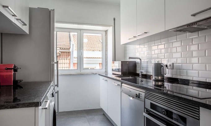 Santa Isabel Apartment | Blueground | Estrela, furnished, appliances