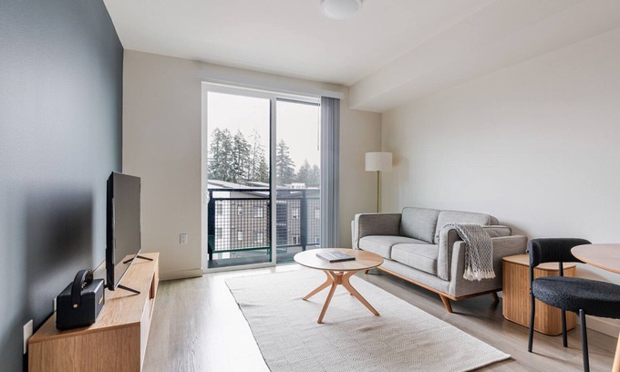 Federal Way Apartment | Blueground | Federal Way, AC, gym & bbq, nr parks