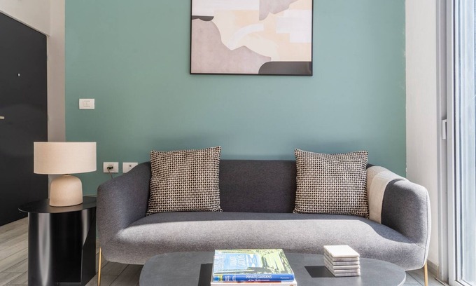 Florentin Apartment | Blueground | Florentine, Bright, Two Balconies (TLV-17)