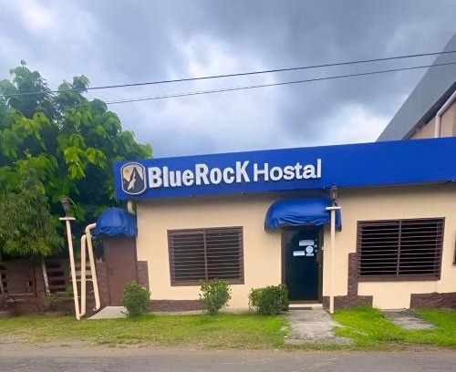 David House | BlueRock Hostal