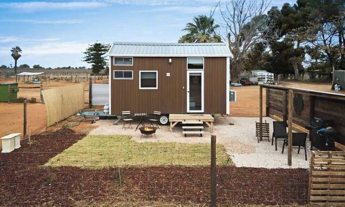 Merbein House | Bluestone Alpacas The Alpaca Deluxe by Tiny Away