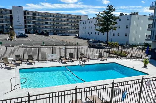 North Ocean City Apartment | Bluewater East, Unit 201
