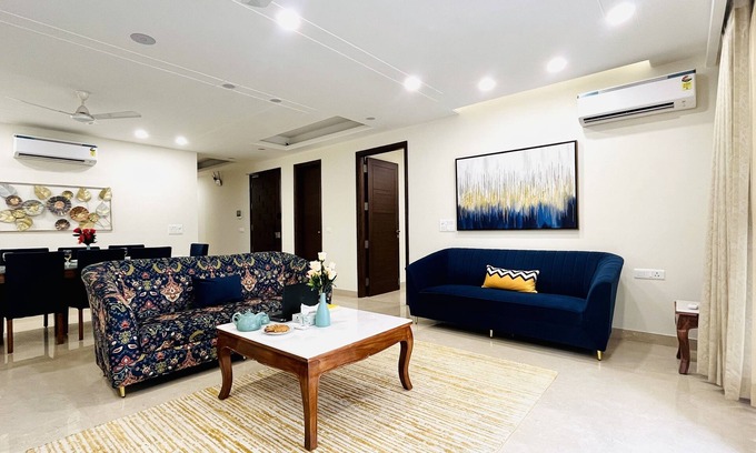Saket Apartment | BluO Modern 3BHK MAX Saket -Lift, Parking , Balcony.