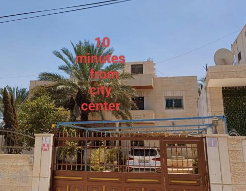 Jericho Bed & Breakfast | BnB La Luna Entire Apartment