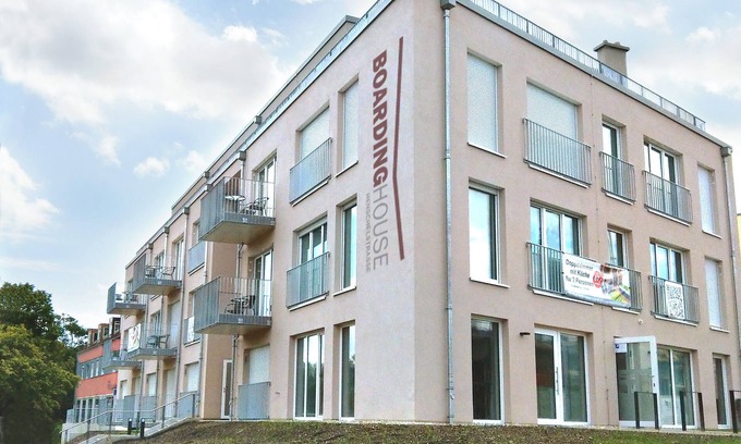 Aubing - Lochhausen - Langwied Apartment | Boardinghouse Henschelstraße