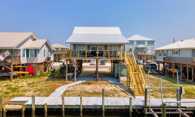 Silver Cay House | Boat Dock! Spectacular views walk to beach!