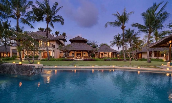 Meedhoo Resort | bodufshi villa maldive