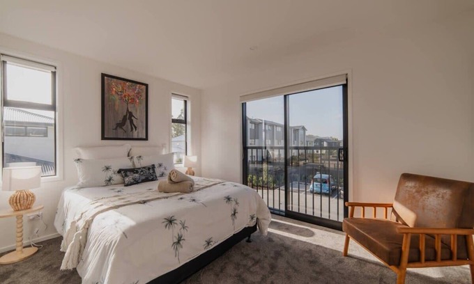 Upper Riccarton House | Bohemian Bliss in Mohua Lane: Your 4BR Haven