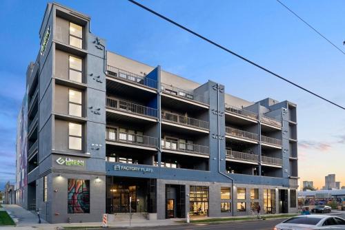 River North Art District House | Bohemian Hideaway | RiNo Art Lofts