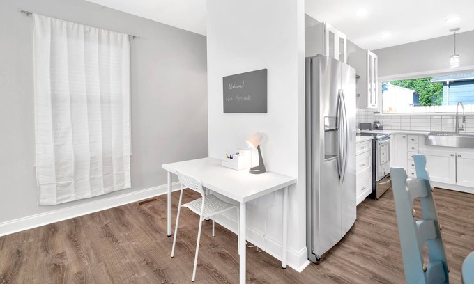Gastonia House | BOHO CHIC - Newly Renovated - Near FUSE District and Downtown