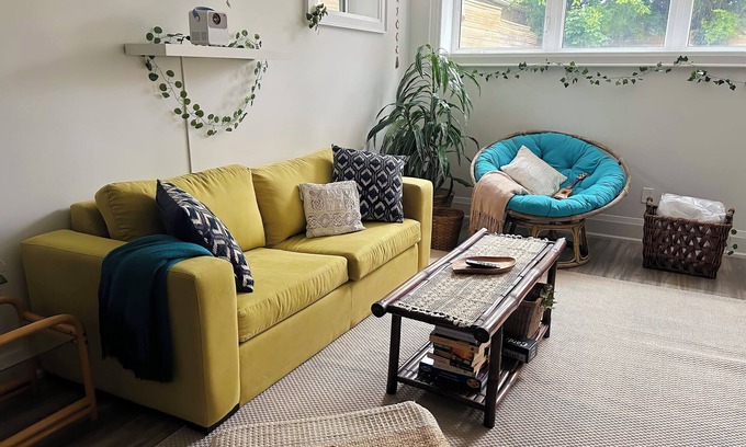 Topham Park House | Boho-chic Spacious Basement Apartment