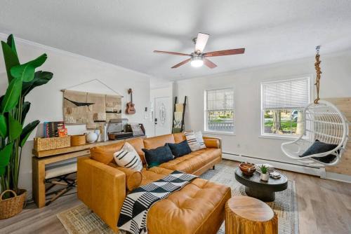 Pocono Lake House | Boho Haven Hideaway - Walk to Pool,Theater,Arcades, Firepit, Lake Access