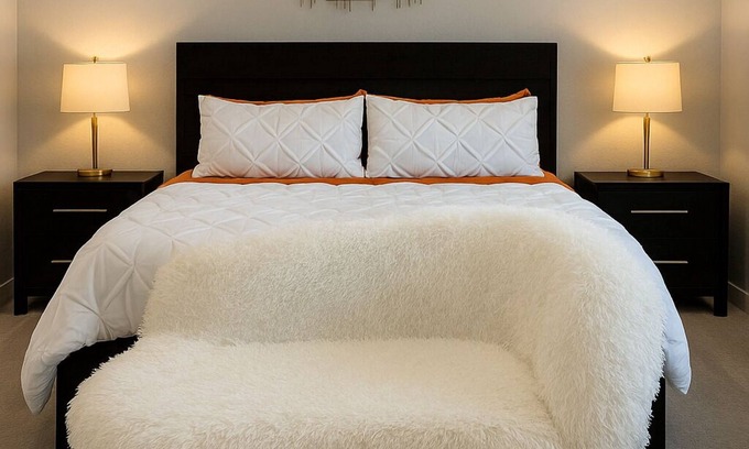 Casa De Oro Apartment | Boho Haven Studio @Central PHX Private Patio Wi-Fi +Hot Tub +Pool+EV charging