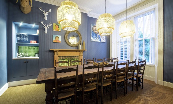 Glasgow Westend House | Boho West End Townhouse 6 Bed 6 Bath Sleeps 10