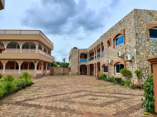 Abomey Hotel | Bois vert Hôtel