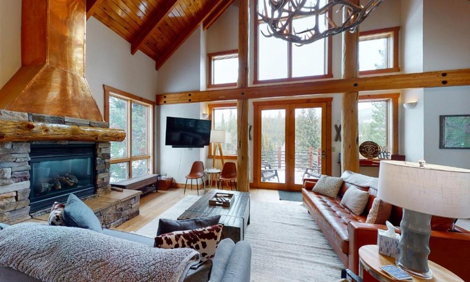Big Sky Ski Chalet | Boondoggle Basin