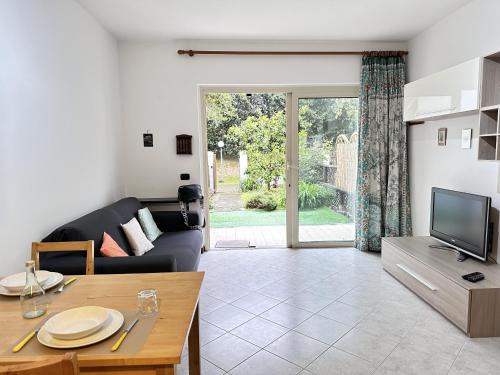Arenzano Apartment | Borgo House