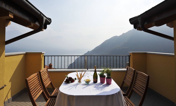 Germasino Apartment | Borgo La Sorgente - Rododendro, Gravedona ed Uniti, Italy