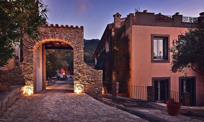 Villaggio delle Mimose House | Borgo Paradiso for 8/10 people