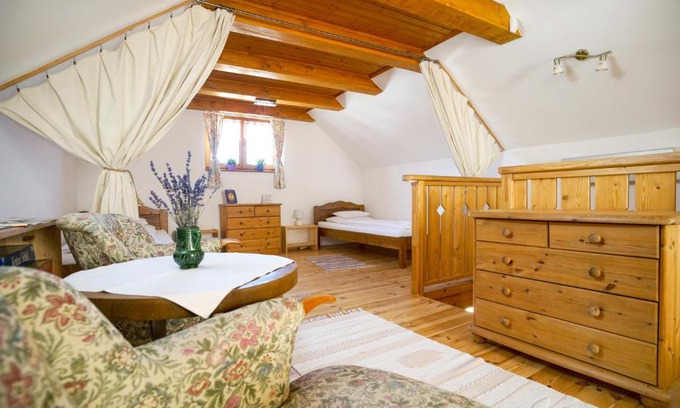 Eger Apartment | Borház Apartman