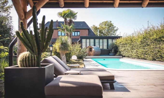 Otterbeek Bed & Breakfast | Boris & Barney