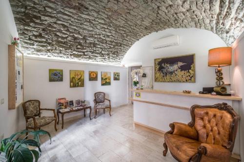 Bosa Historic Centre Hotel | Bosa Queen House
