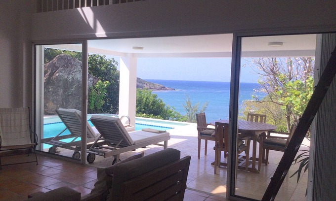 Grand Cul-de-Sac Villa | BOUGAINVILLIERS Very Private and Charming Villa With Sea View Close to the Beach