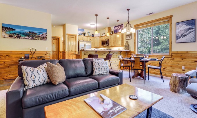 Truckee Condo | Boulders Truckee Condo Near Donner Lake + Skiing!