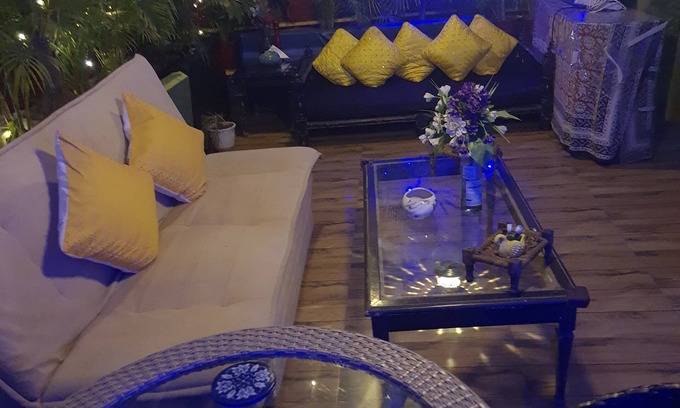 Sushant Lok Apartment | Boutique studio with beautiful terrace for romantic gateway & stay vacation