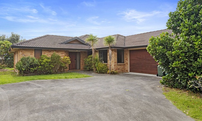 Bowentown House | Bowentown Bach – Waihi Beach Holiday Home