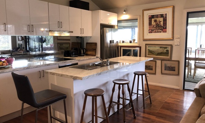 Brayton Other | BOWRAL RIVERSIDE HOMESTEAD Starlink Internet/Pet Friendly